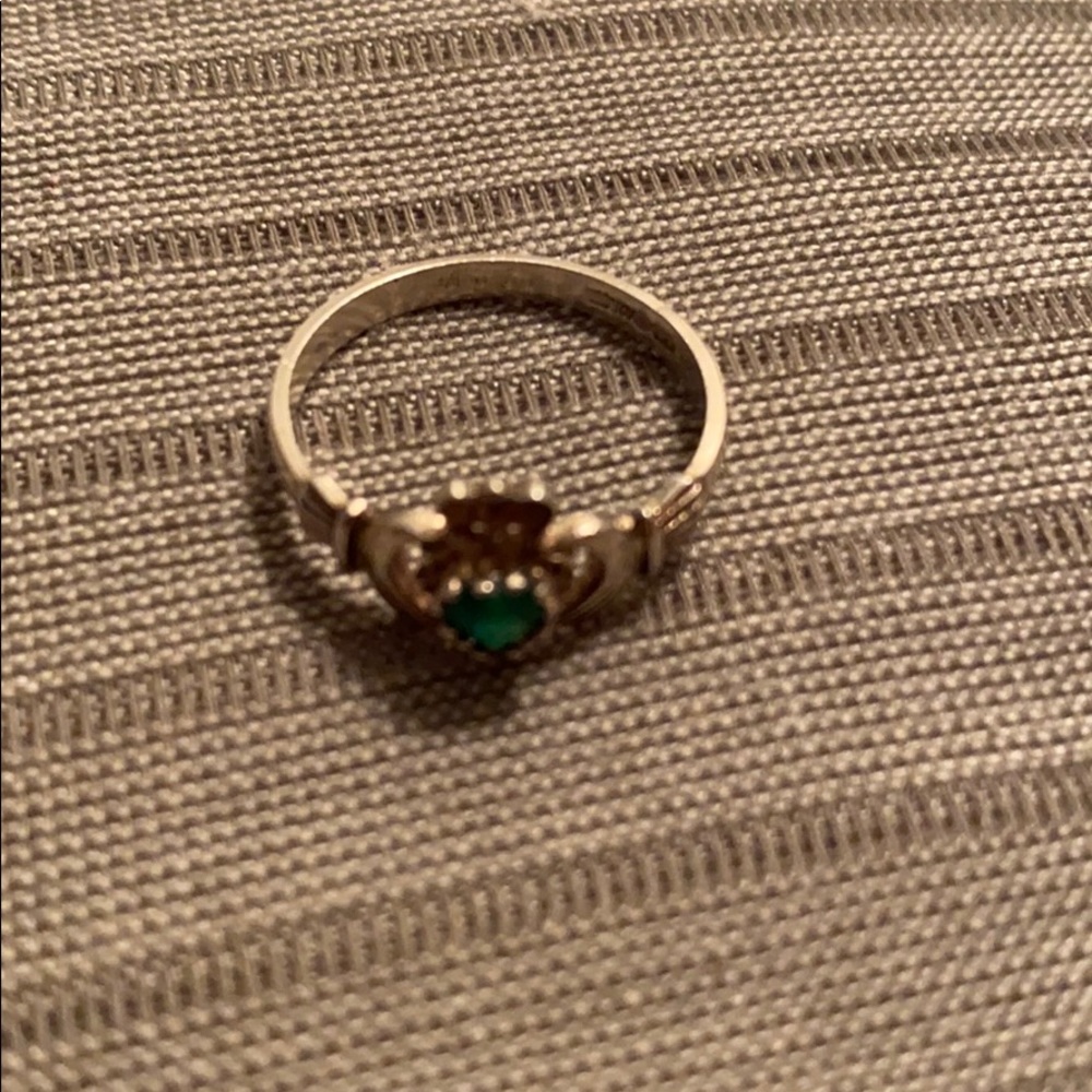 Sterling Silver Emerald Stone Ring - image 2